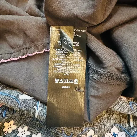 Anthropologie Dasha Smocked Midi Dress Black Floral Motif Boho Sz XS - Picture 9 of 9